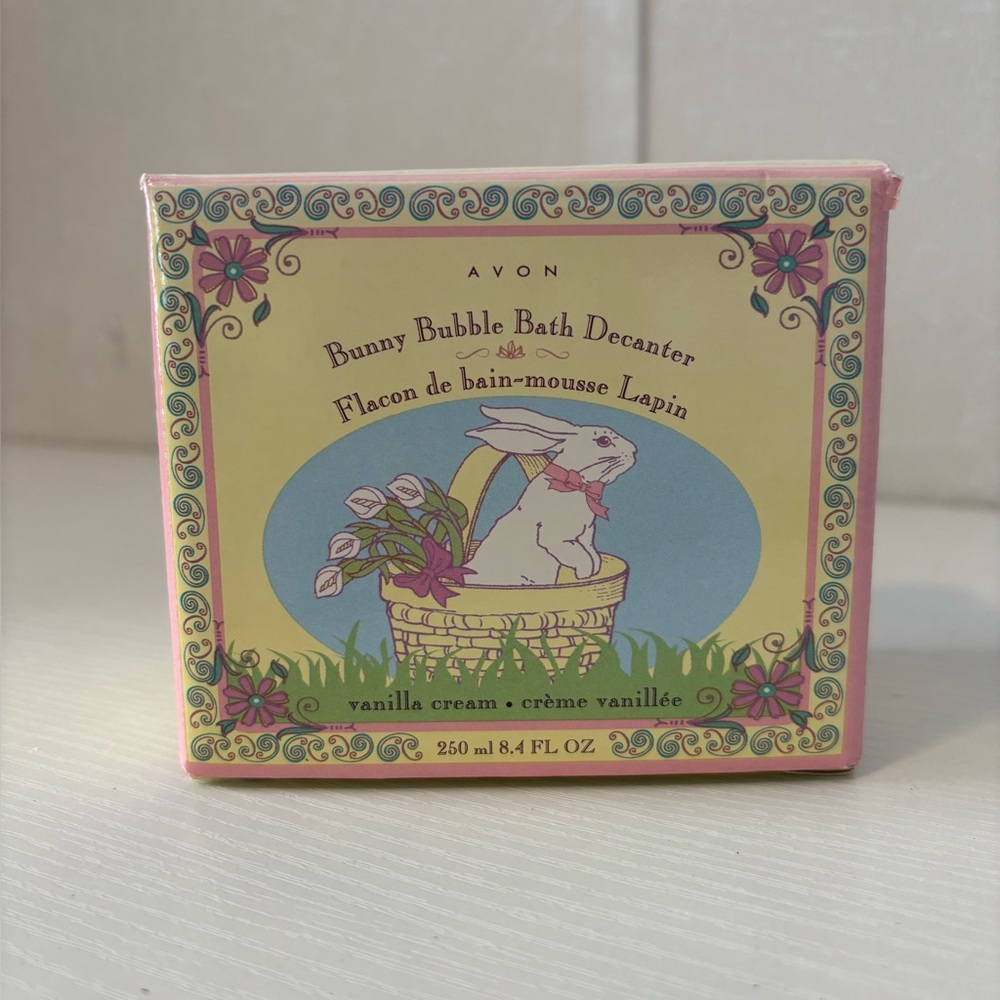 Avon | Vintage Bunny Bubble Bath Decanters - Set of Three - Picture 7 of 10
